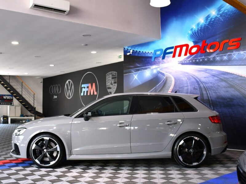 Audi RS3 Sportback 2.5 TFSI 400 Quattro S-Tronic GPS Caméra Siège Baquet Échappement RS Drive Virtual LED JA 19 Rotor